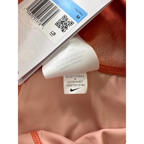 Nike Women's One Luxe Dri-FIT 7" Mid-Rise Printed Coral Training Shorts Medium - Picture 7 of 7